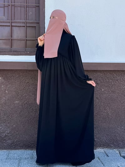 Seren Elbi̇se/ Ferace