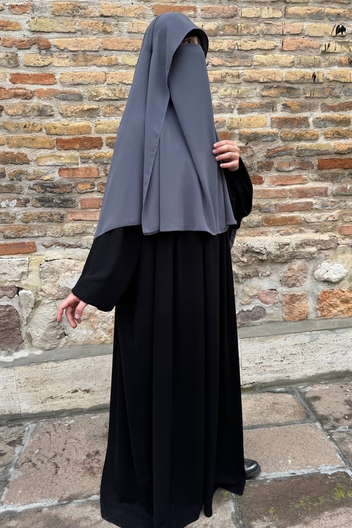 Büyük Boy Gölgeli̇ Meryem Sufle - Gri