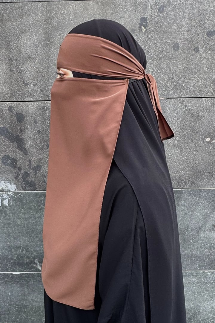 Lastikli Tek Katlı Peçe - Taba