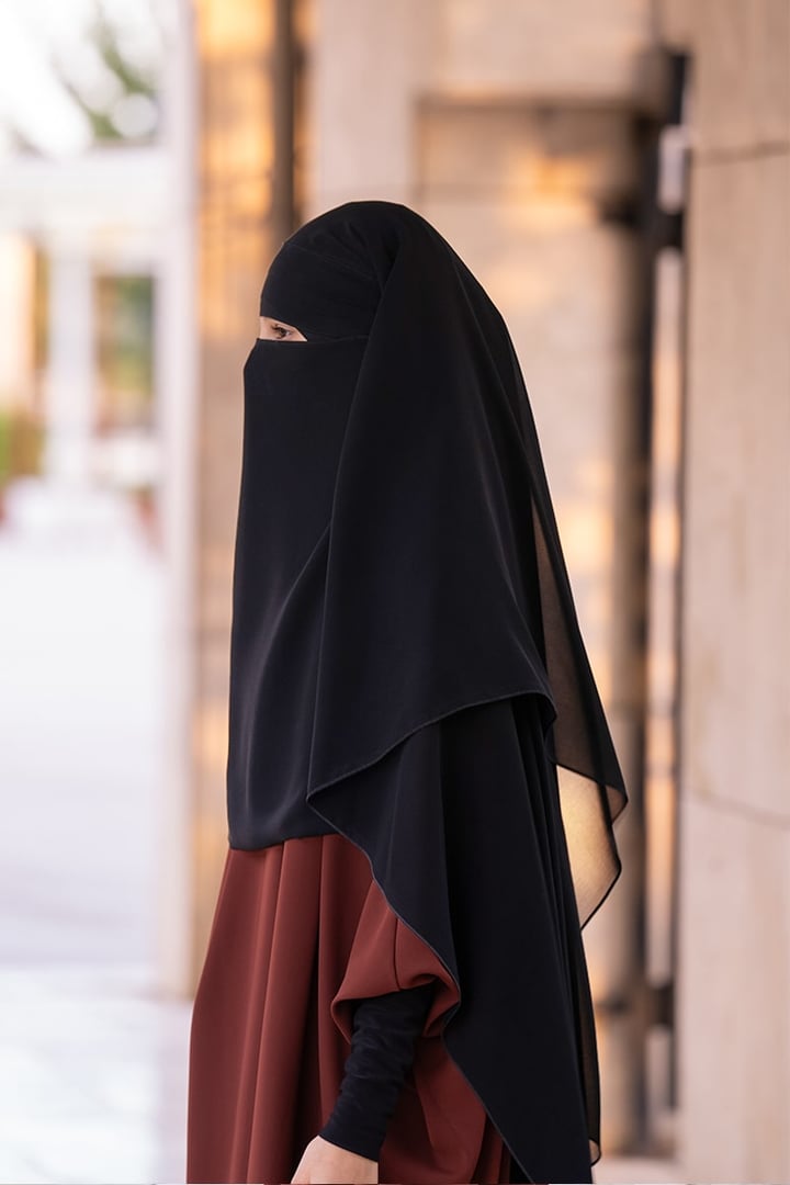 Üç Katlı Kelebek Model Arabia Peçe