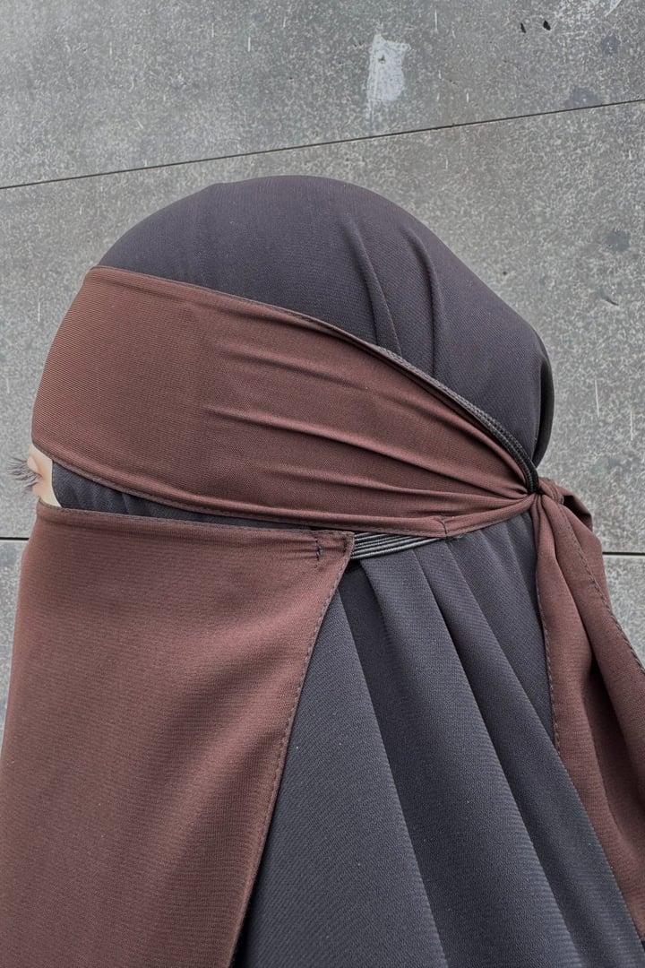 Lastikli Tek Katlı Peçe - Acı kahve